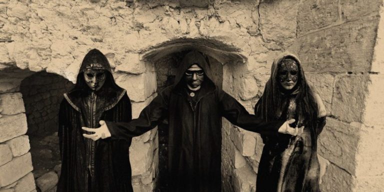 lechantnoir_blackmetal_decibel_2021-820x410-1