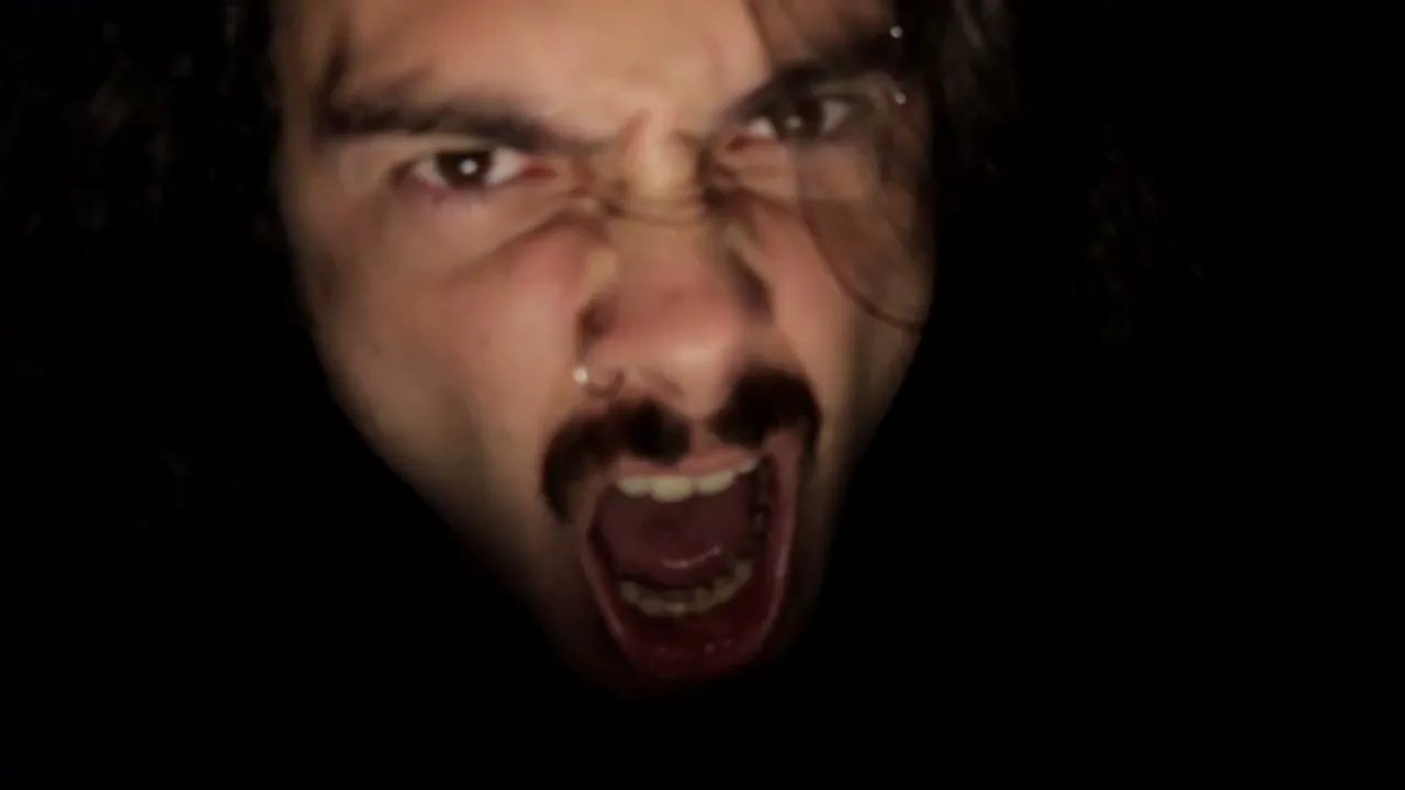 BRAIN ROT - Projeto de guitarrista do Manger Cadavre? lança vídeo